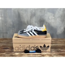 Adidas Gazelle Shoes